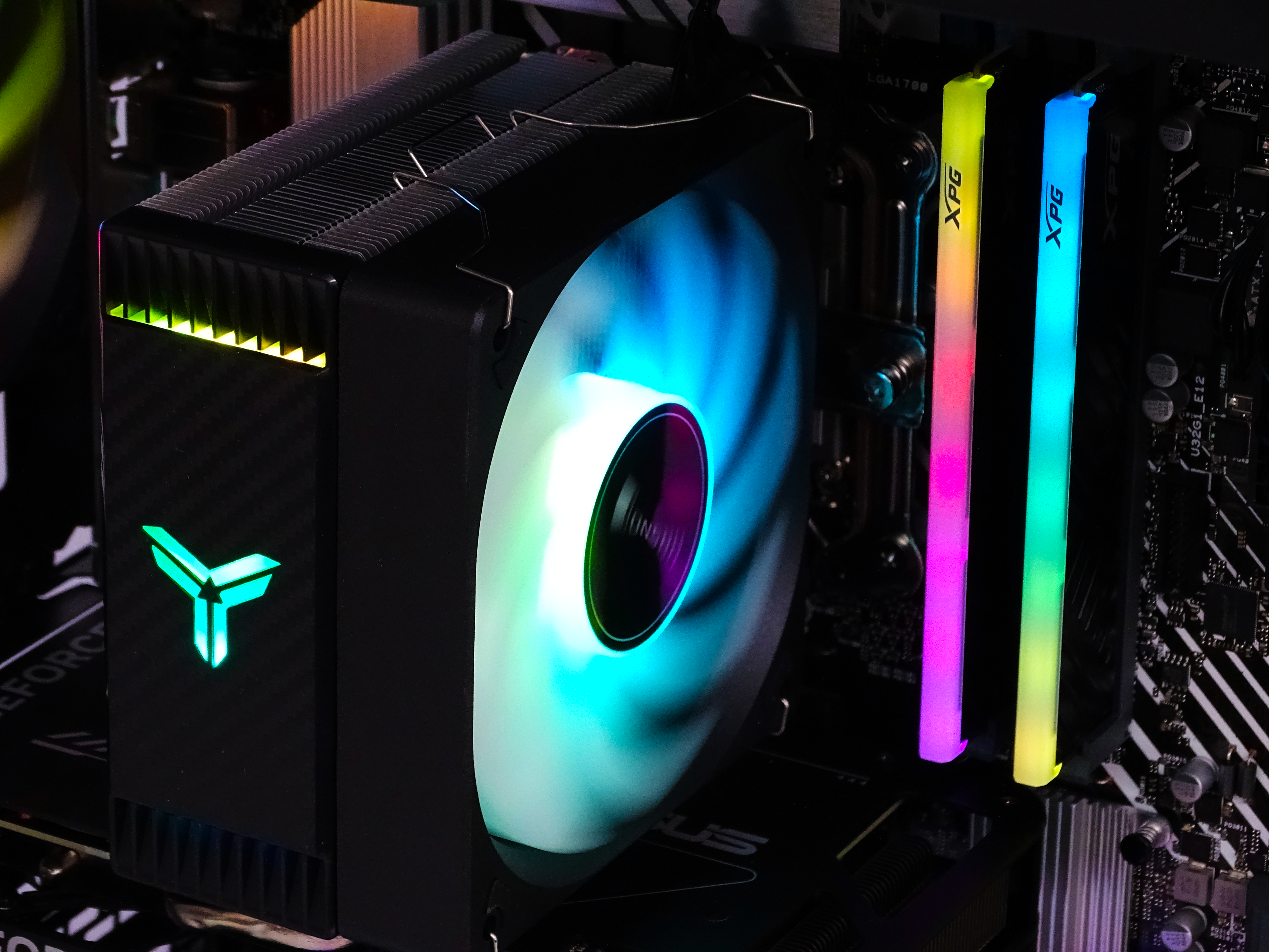 AZURE Gaming PC - RTX 4060 + i5 14400F + 32GB DDR4 + 2TB NVMe