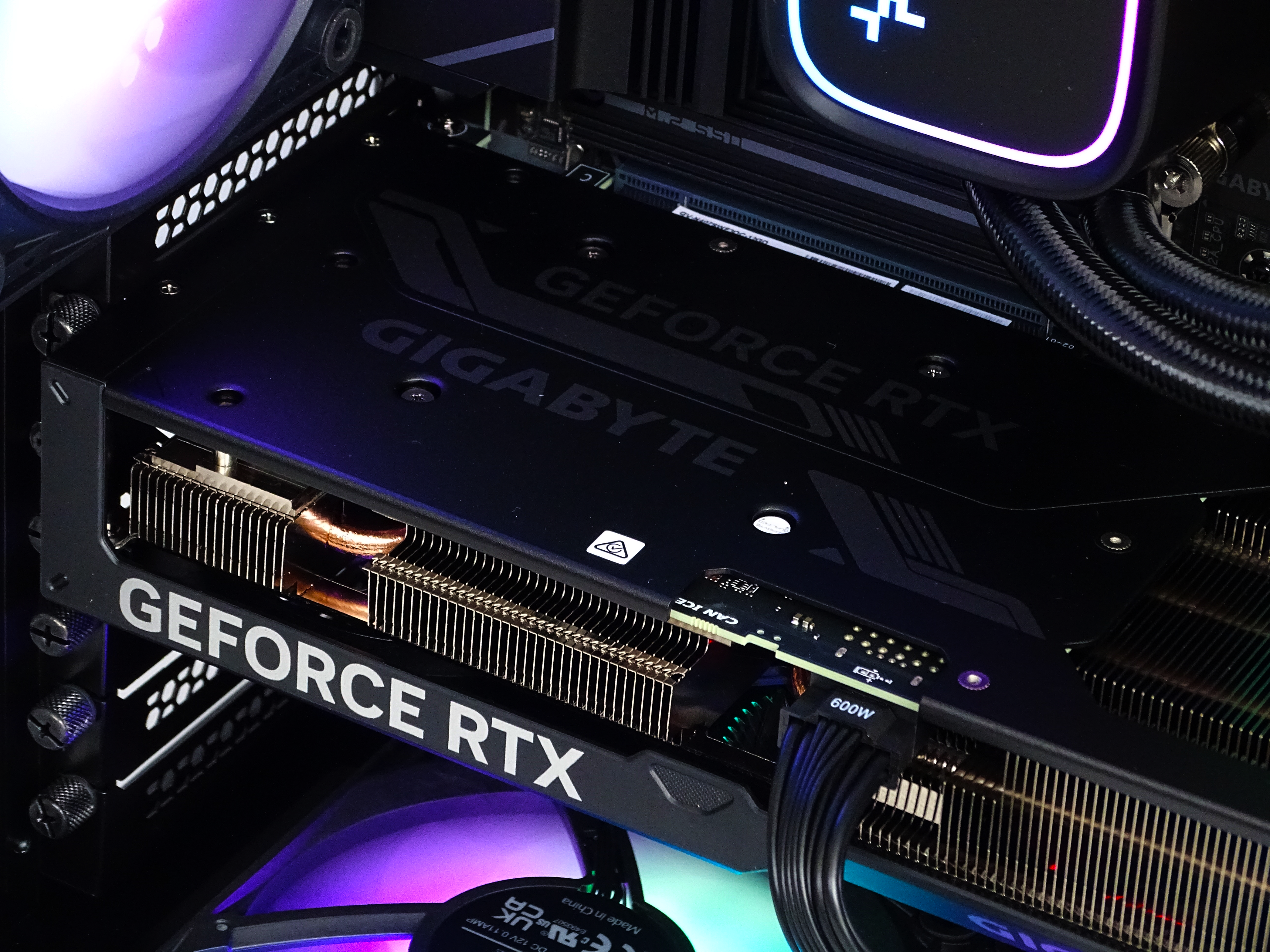 ALPINE Gaming PC - RTX 4070 SUPER + Ryzen 9800X3D + 32GB DDR5 + 2TB NVMe