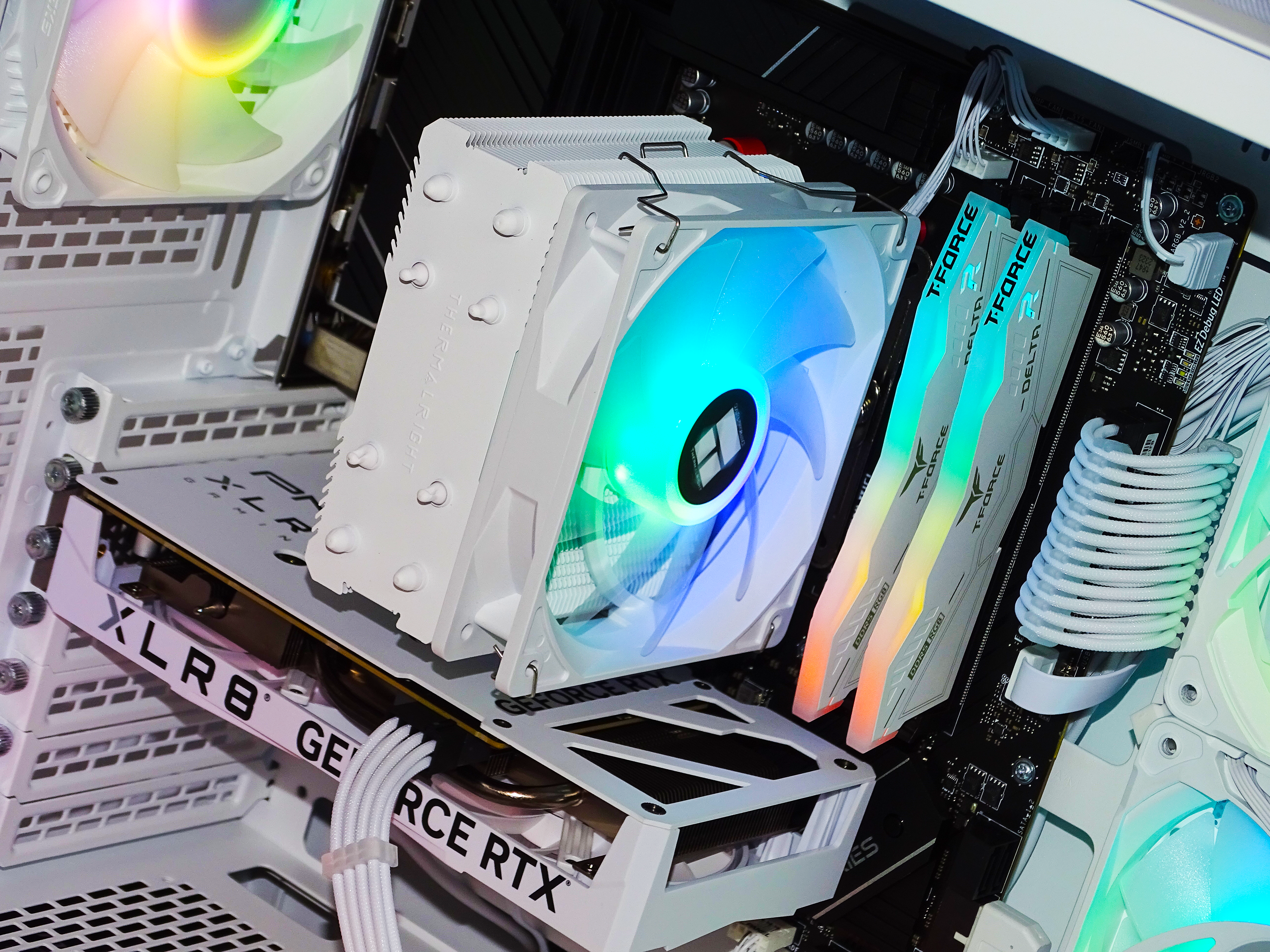 PHEONIX Gaming PC - RTX 4060Ti + Ryzen 9600X + 32GB DDR5 + 1TB NVMe