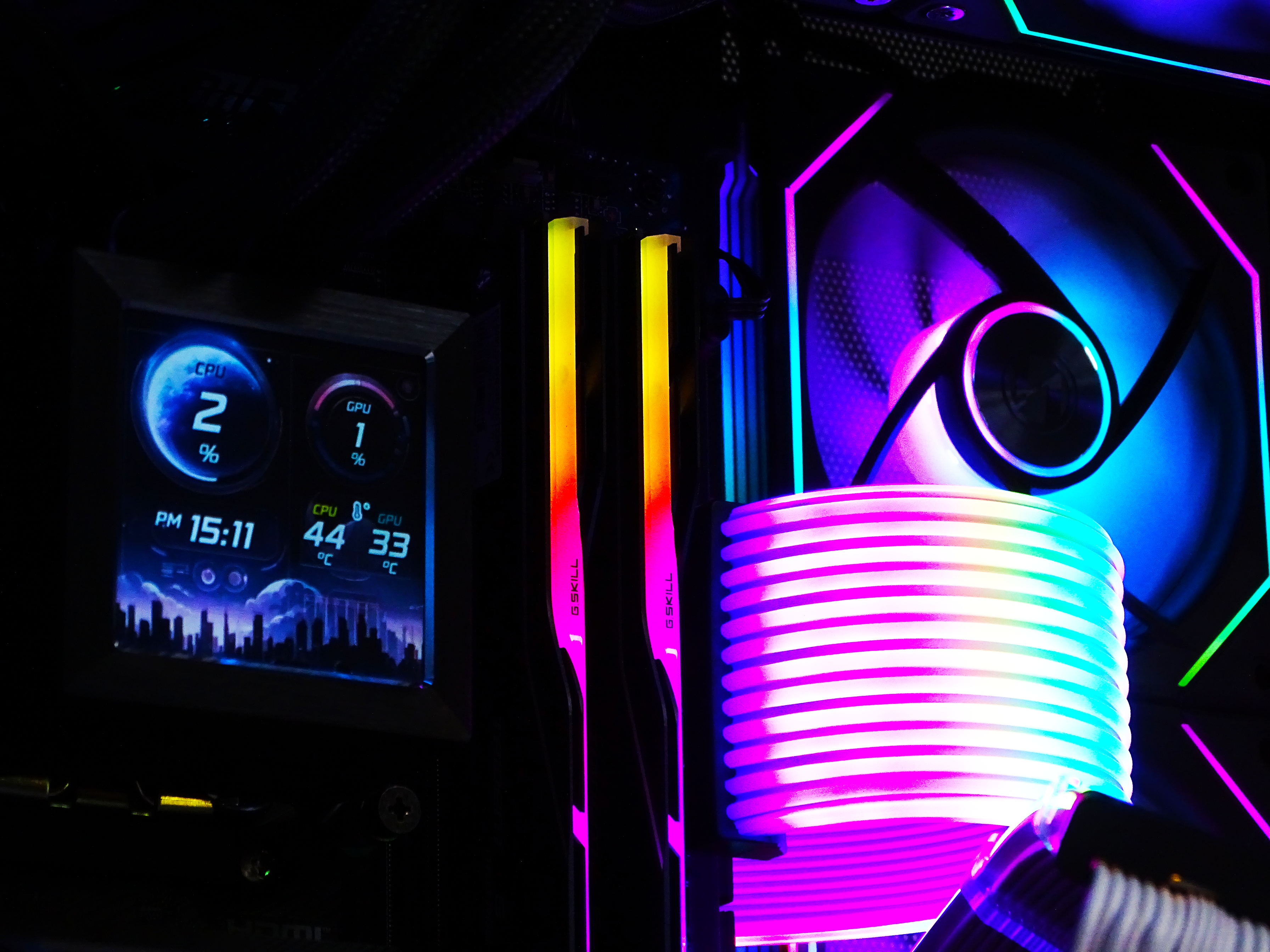 HELIOS Gaming PC - RTX 5090 + Ryzen 9950X3D + 96GB DDR5 + 4TB NVMe + 8TB HDD