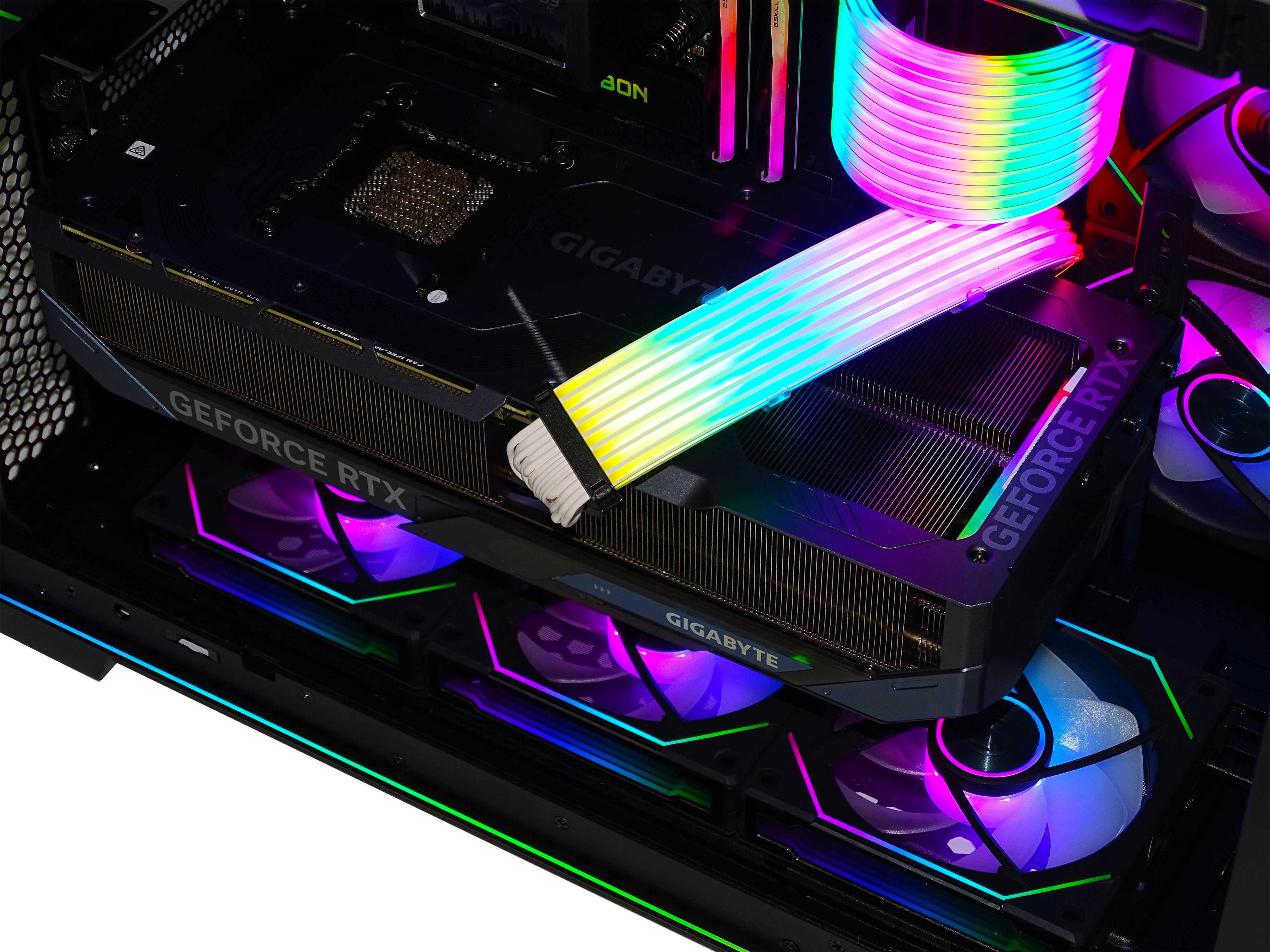 HELIOS Gaming PC - RTX 5090 + Ryzen 9950X3D + 96GB DDR5 + 4TB NVMe + 8TB HDD