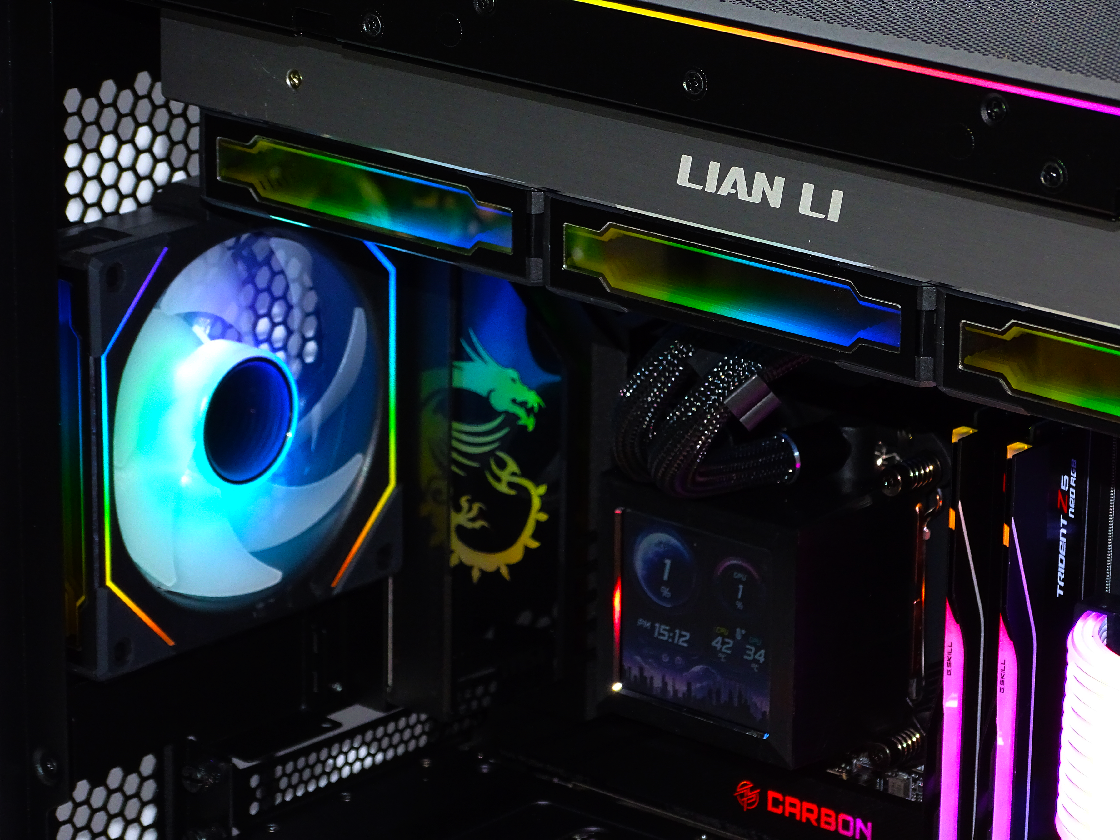 HELIOS Gaming PC - RTX 5090 + Ryzen 9950X3D + 96GB DDR5 + 4TB NVMe + 8TB HDD