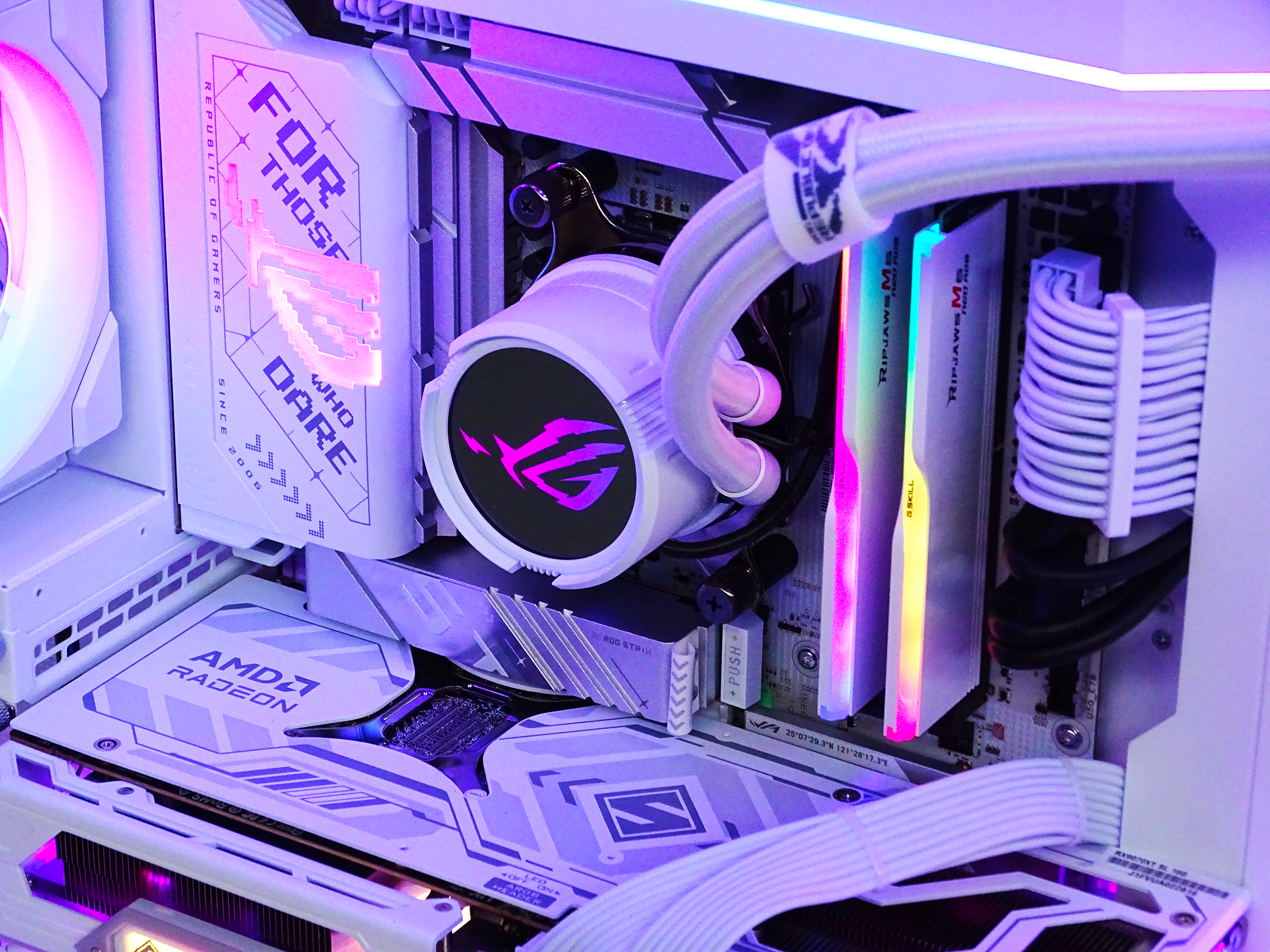 ECLIPSE Gaming PC - RTX 5070Ti + Ryzen 9800X3D + 64GB DDR5 + 4TB NVMe