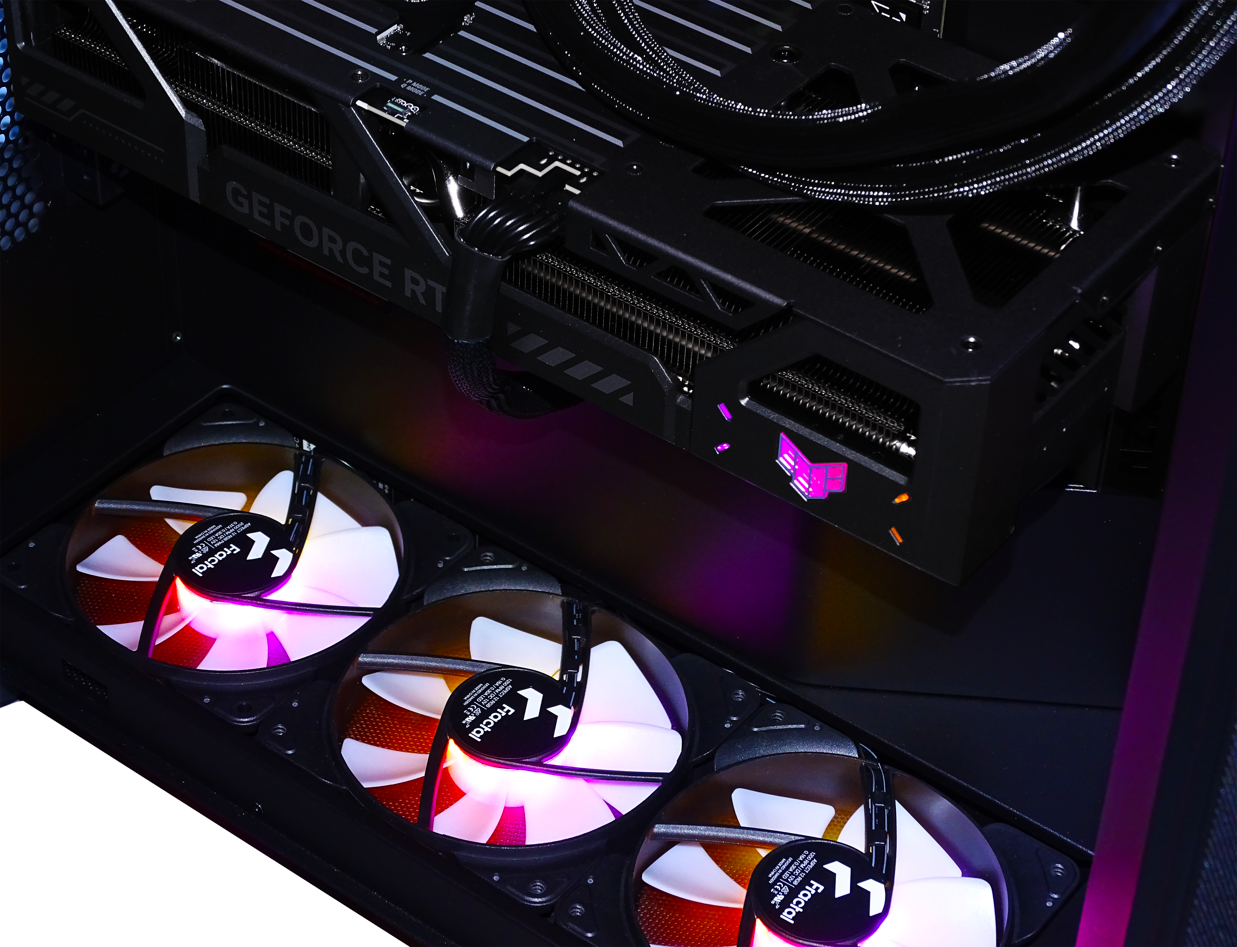 AMBER Gaming PC - RTX 5080 + i7 14700KF + 64GB DDR5 + 4TB NVMe