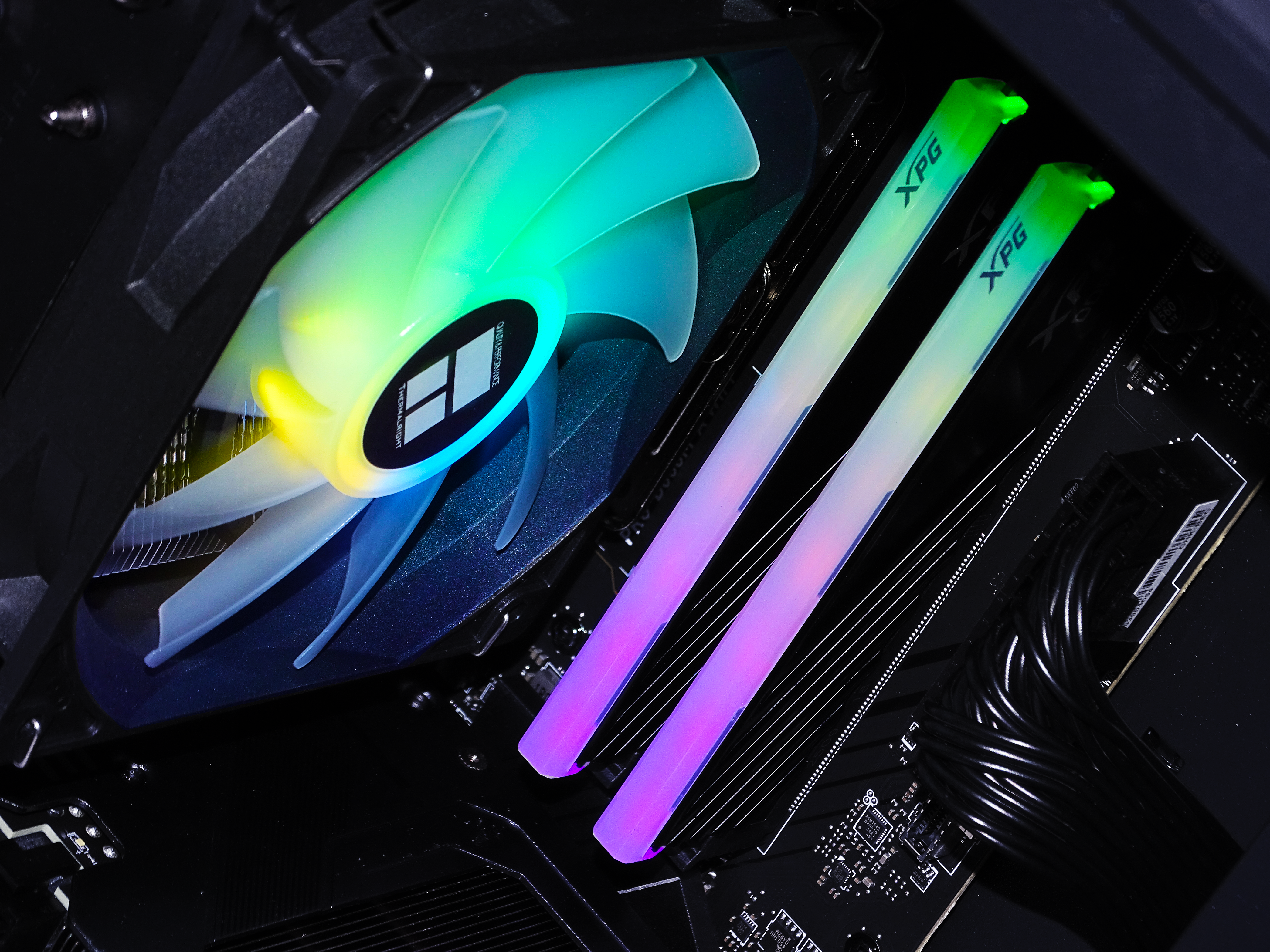 AQUA Gaming PC - RX 9060 XT + Ryzen 9600X + 32GB DDR5 + 1TB NVMe