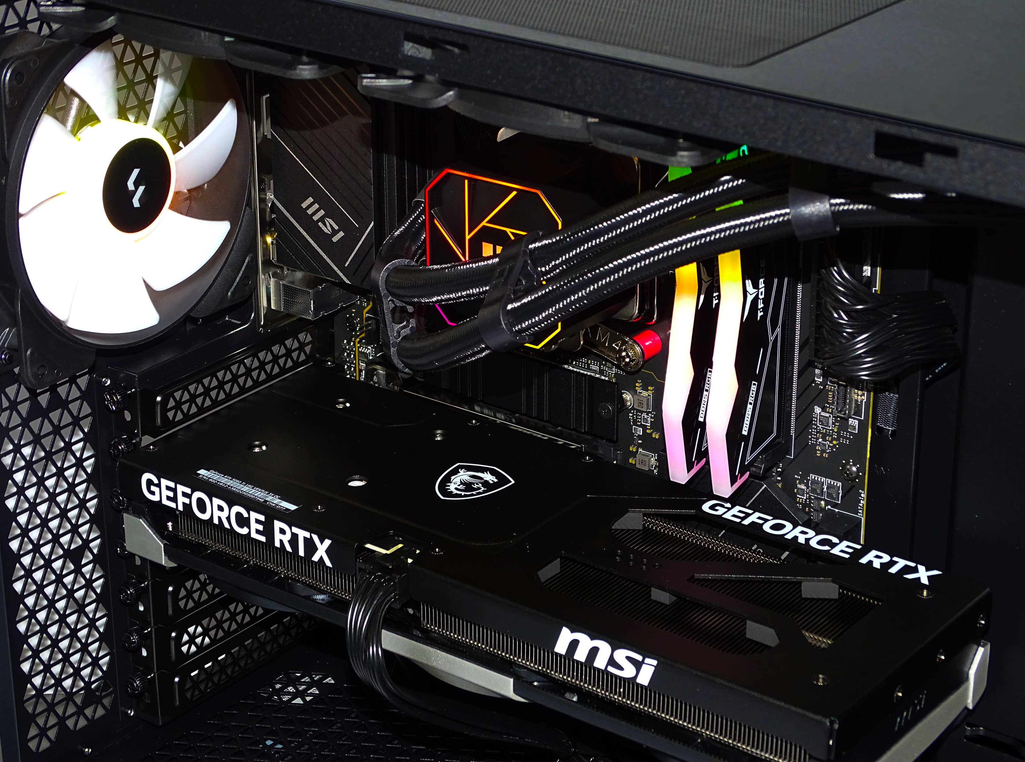 NEXUS Gaming PC - RTX 5060Ti + Ryzen 9600X + 32GB DDR5 + 2TB NVMe