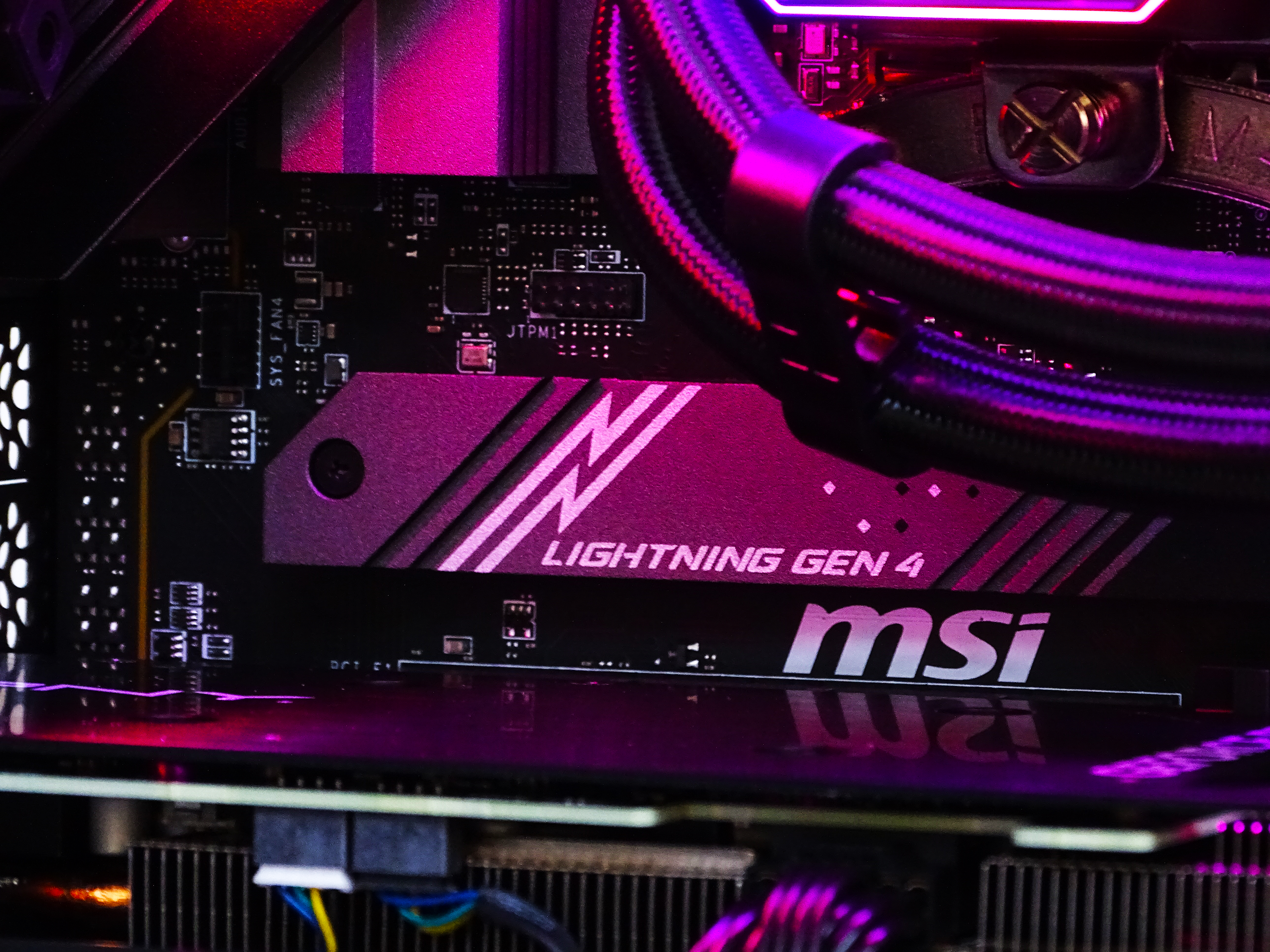 GHOST Gaming PC - RTX 4070 SUPER + Ryzen 9700X + 32GB DDR5 + 2TB NVMe