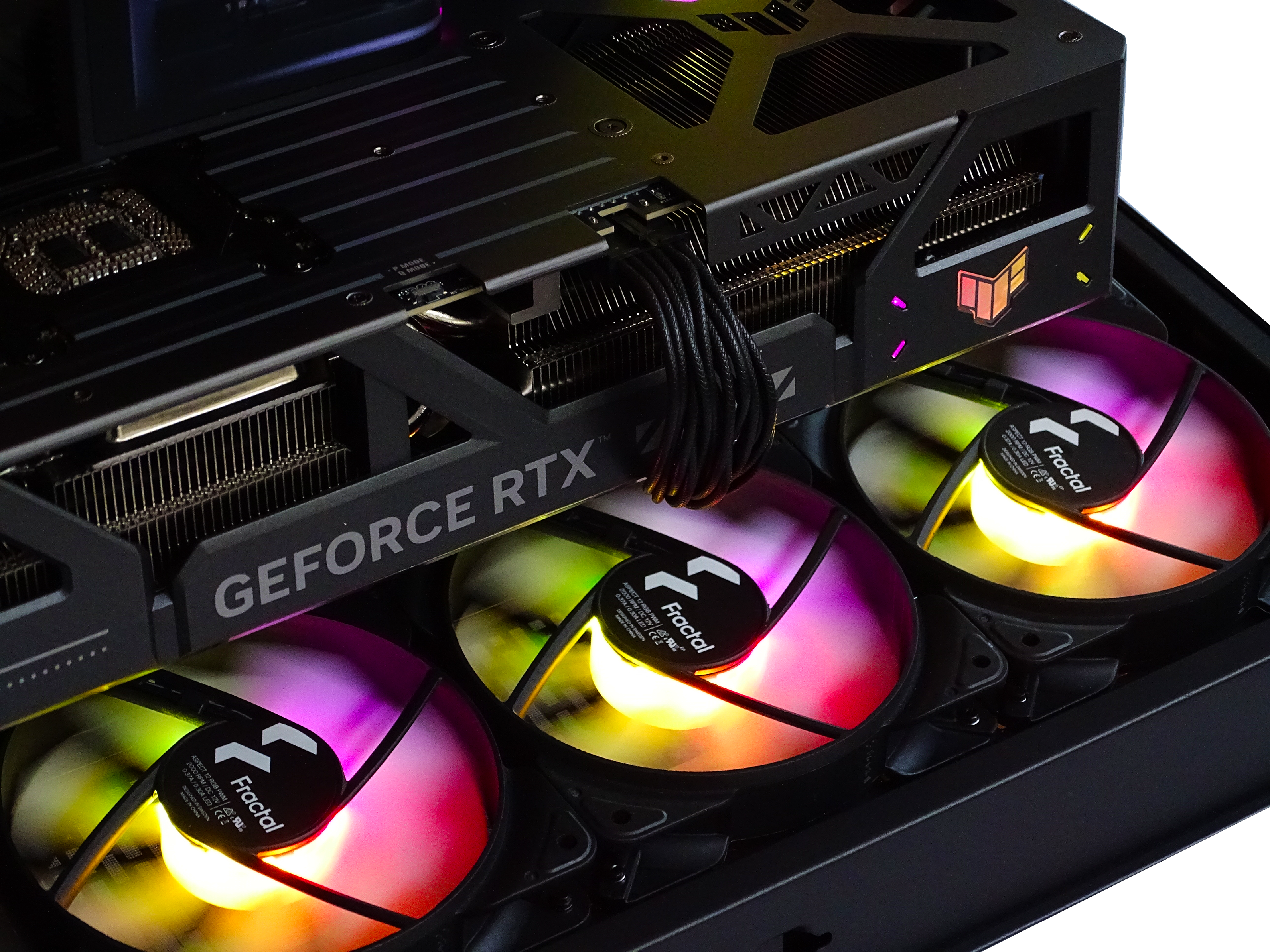 QUANTUM Gaming PC - RTX 5090 + Ryzen 9950X3D + 96GB DDR5 + 4TB NVMe + 8TB HDD