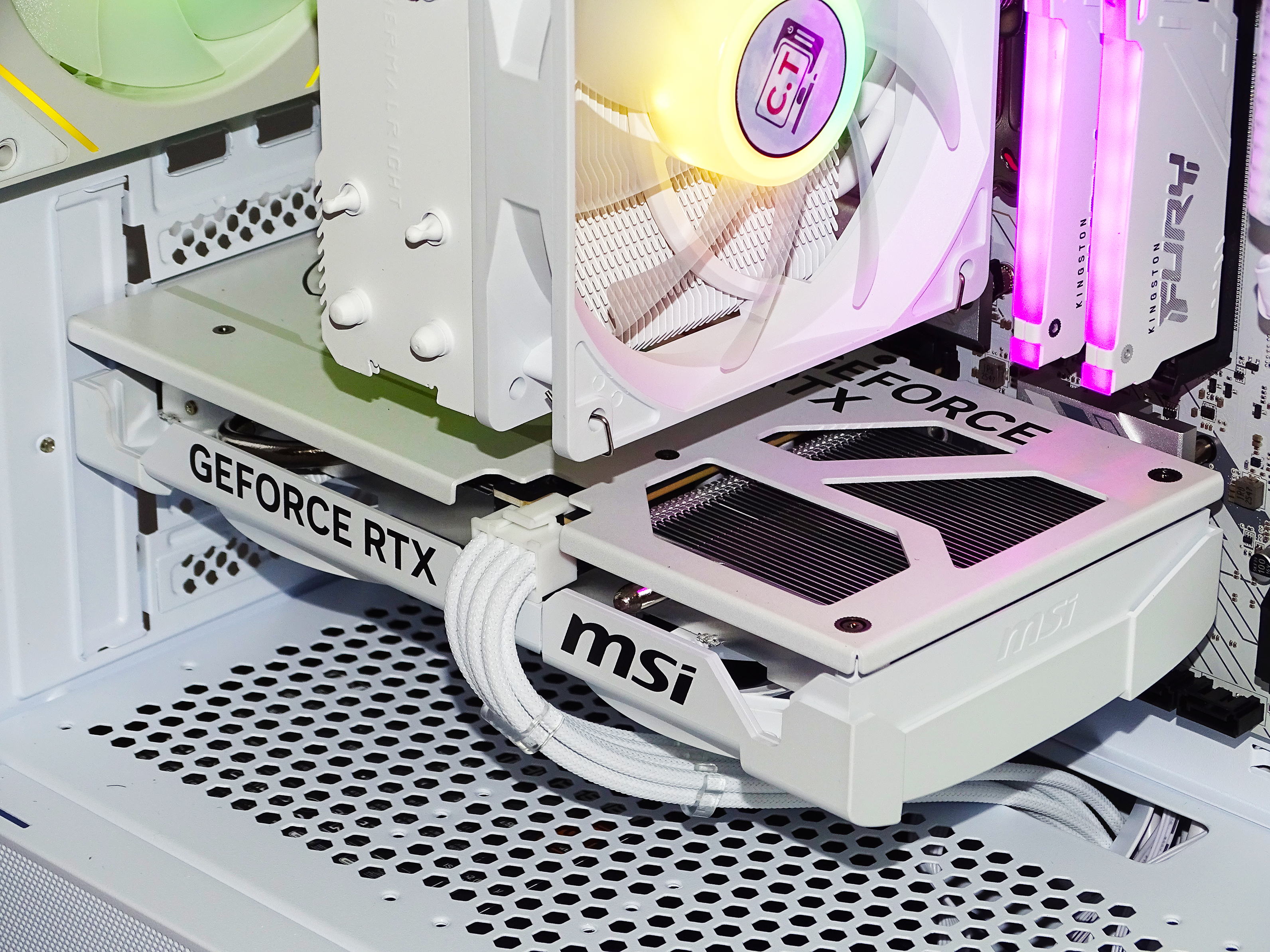 PHEONIX Gaming PC