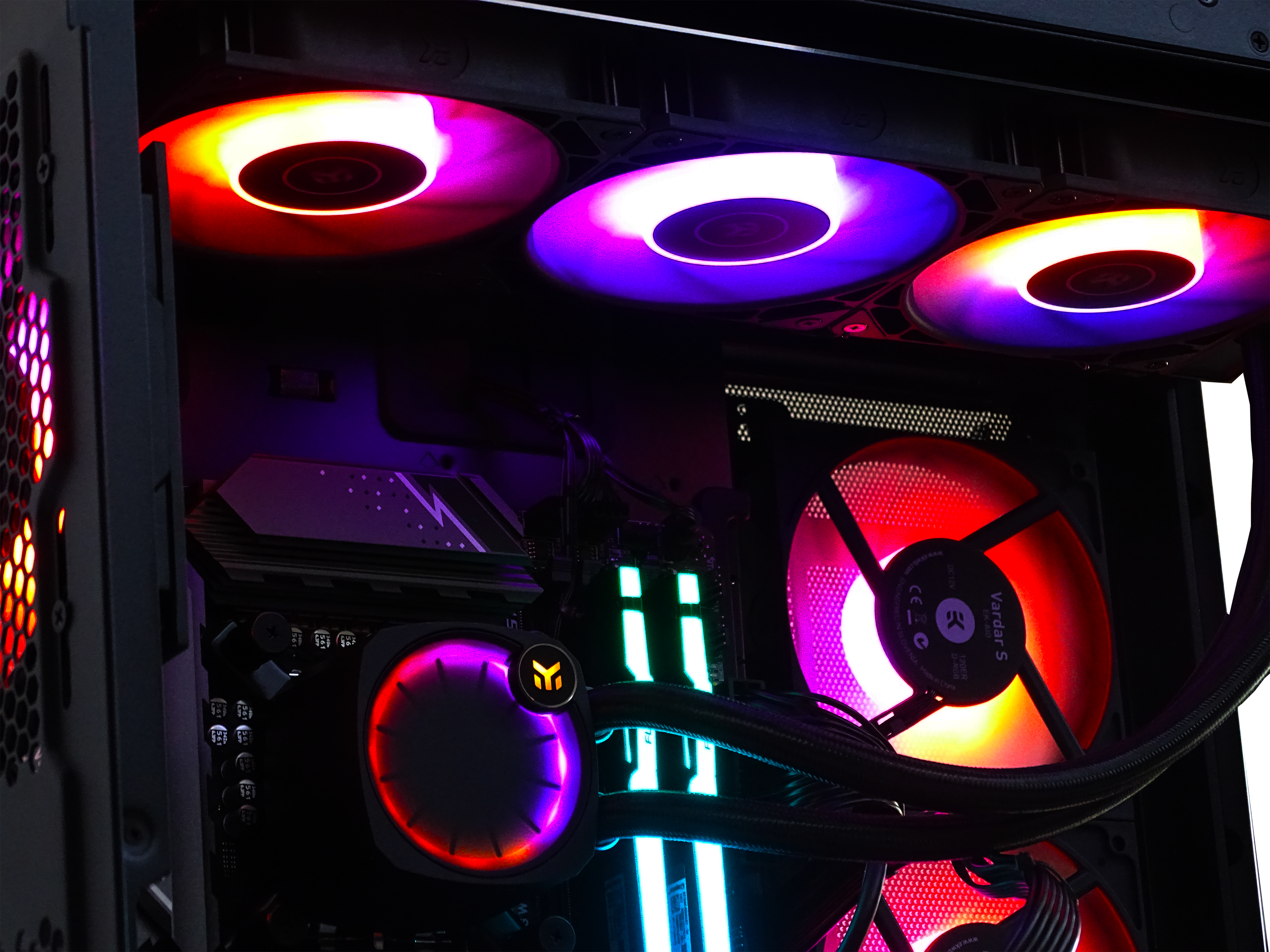 GOLIATH Gaming PC