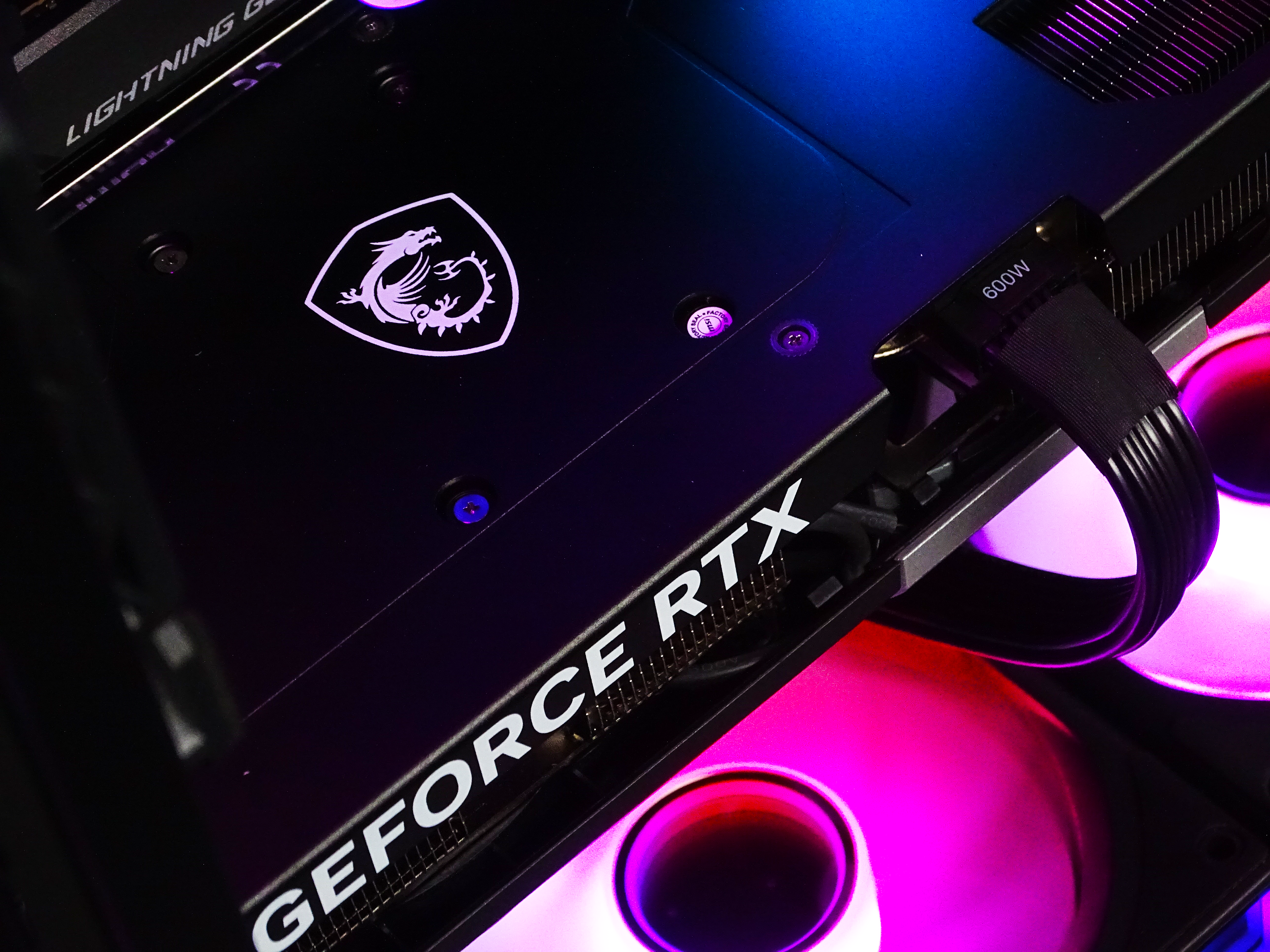 HALCON Gaming PC - RTX 5080 + i9 14900K + 64GB DDR5 + 4TB NVMe