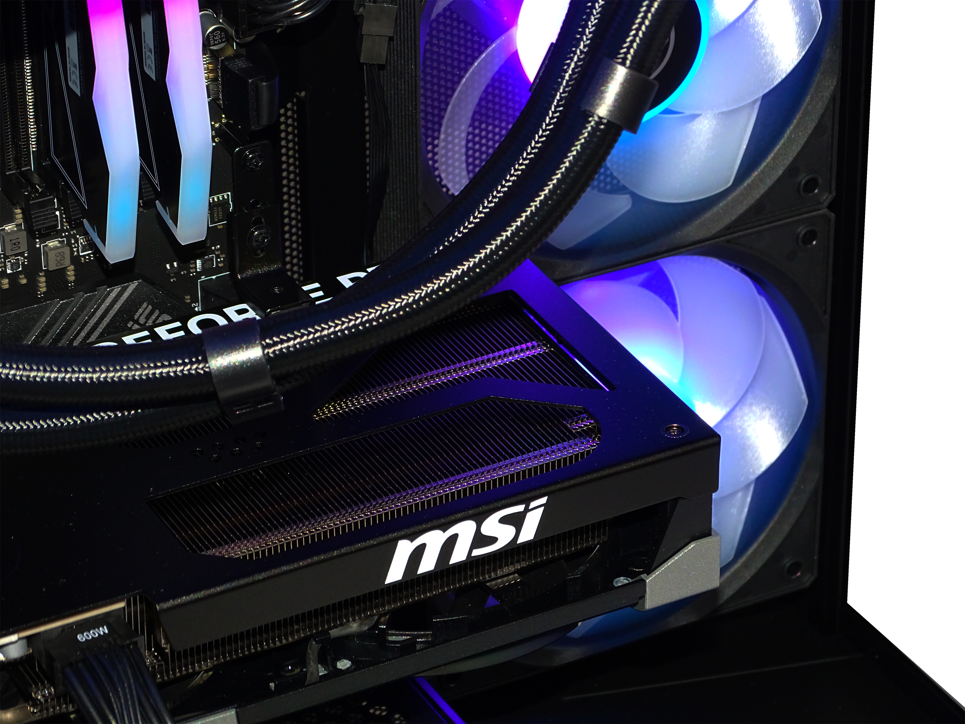 SPECTRE Gaming PC - RX 9070 XT + Ryzen 9700X + 32GB DDR5 + 1TB NVMe + 2TB HDD