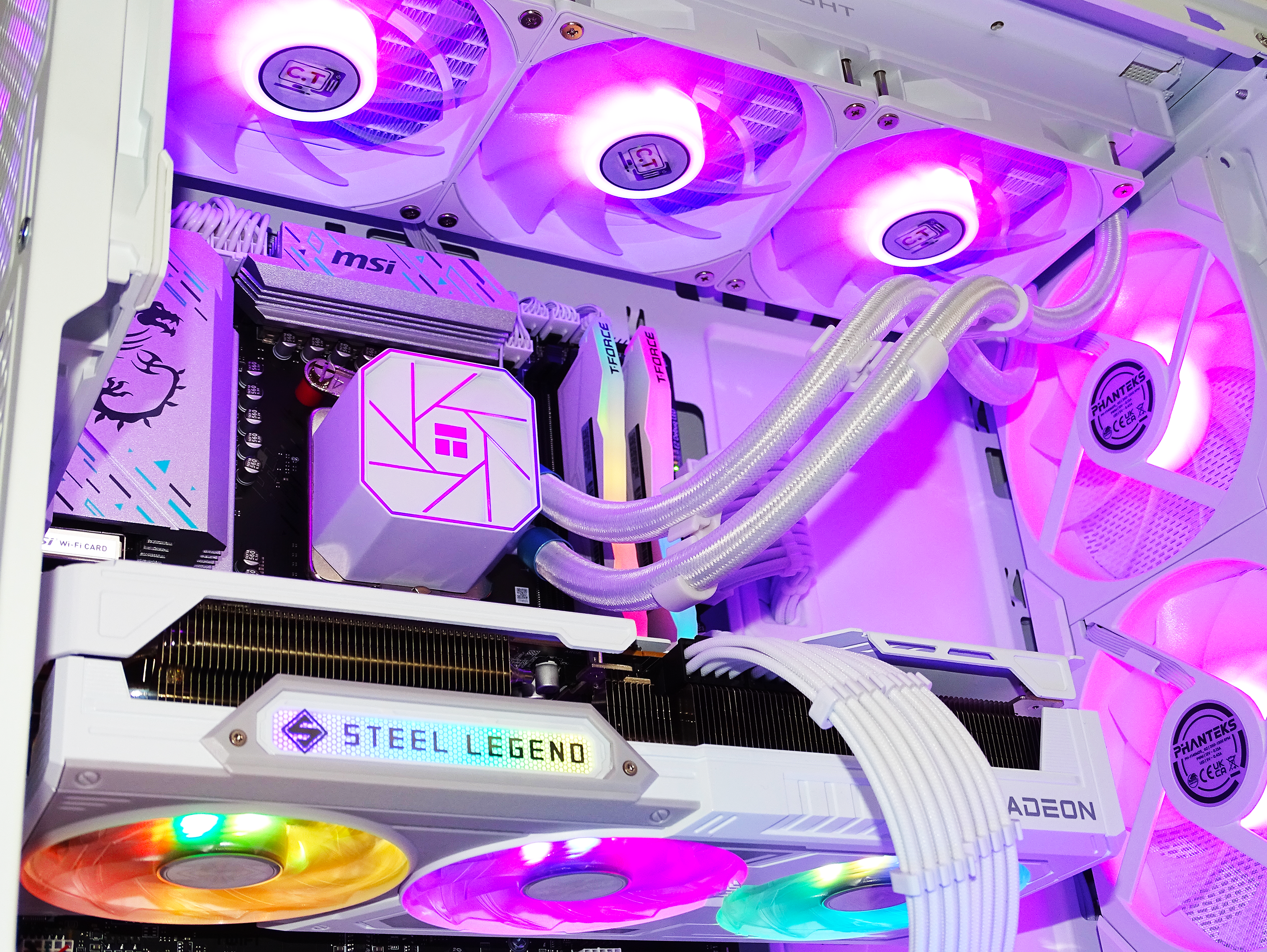 AVALANCHE Gaming PC - RX 9070 XT + Ryzen 9800X3D + 32GB DDR5 + 2TB NVMe