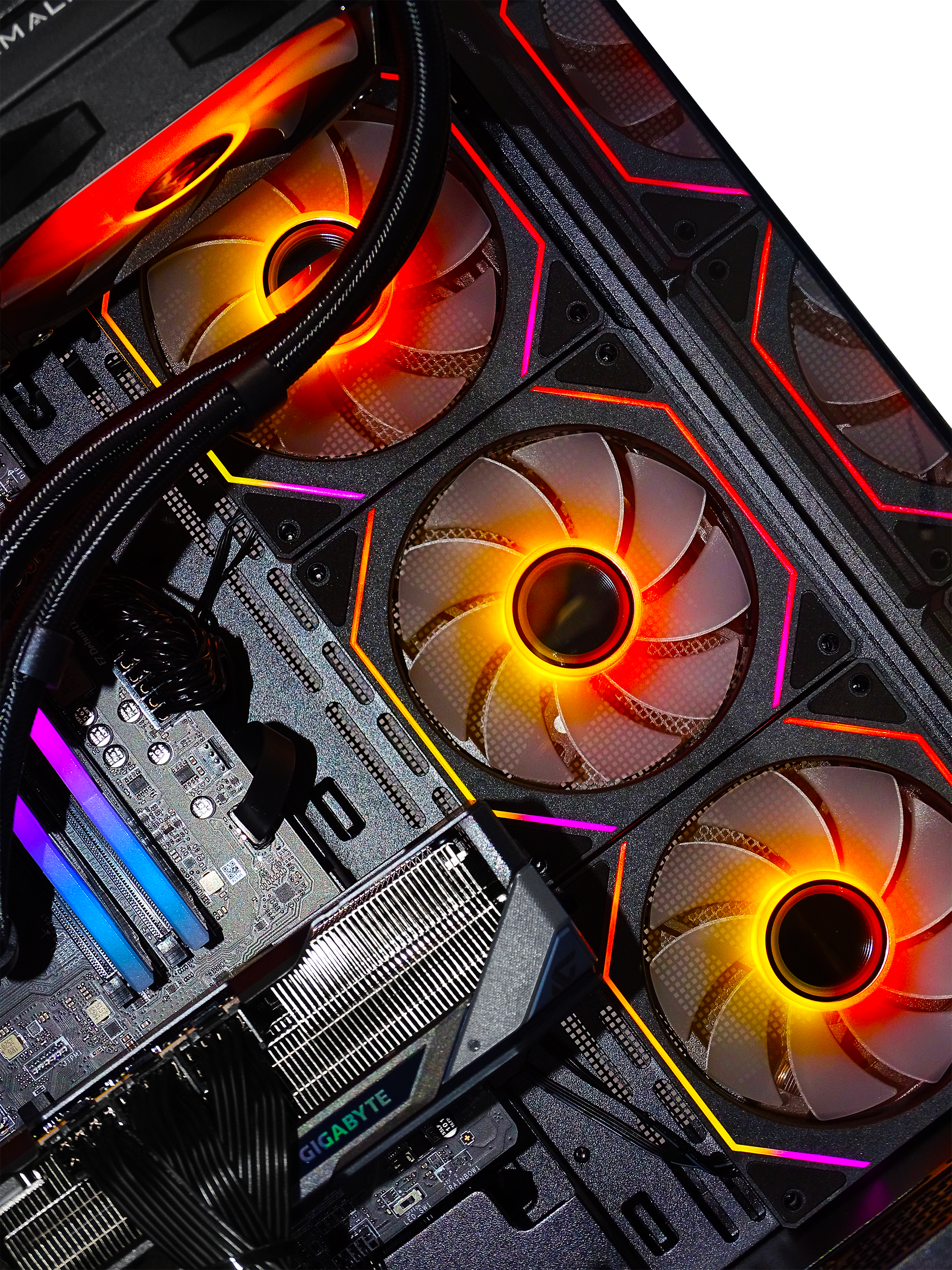 ICEBREAKER Gaming PC - RX 9070 + Ryzen 7 5700X + 32GB DDR4 + 2TB NVMe