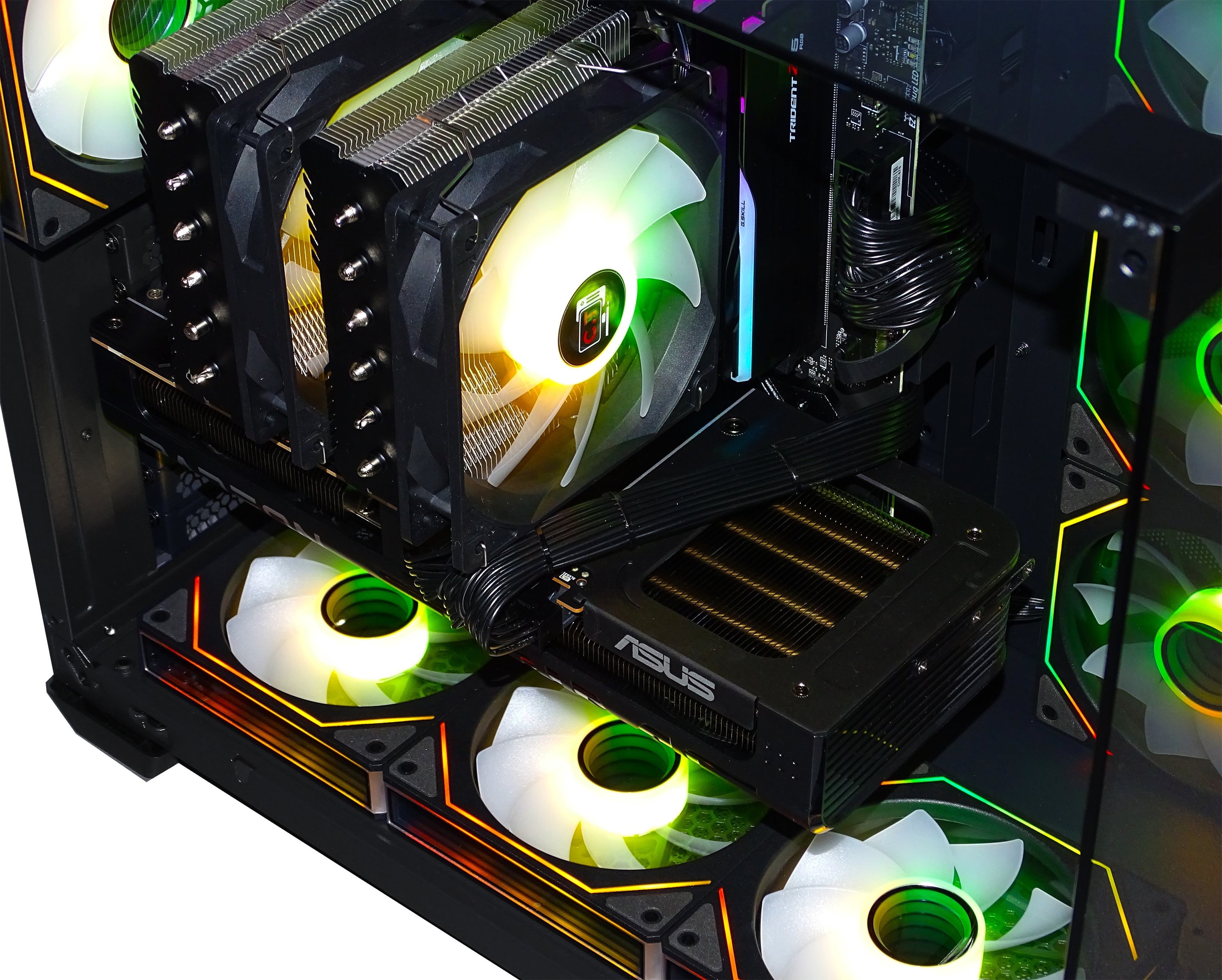 AVALANCHE Gaming PC