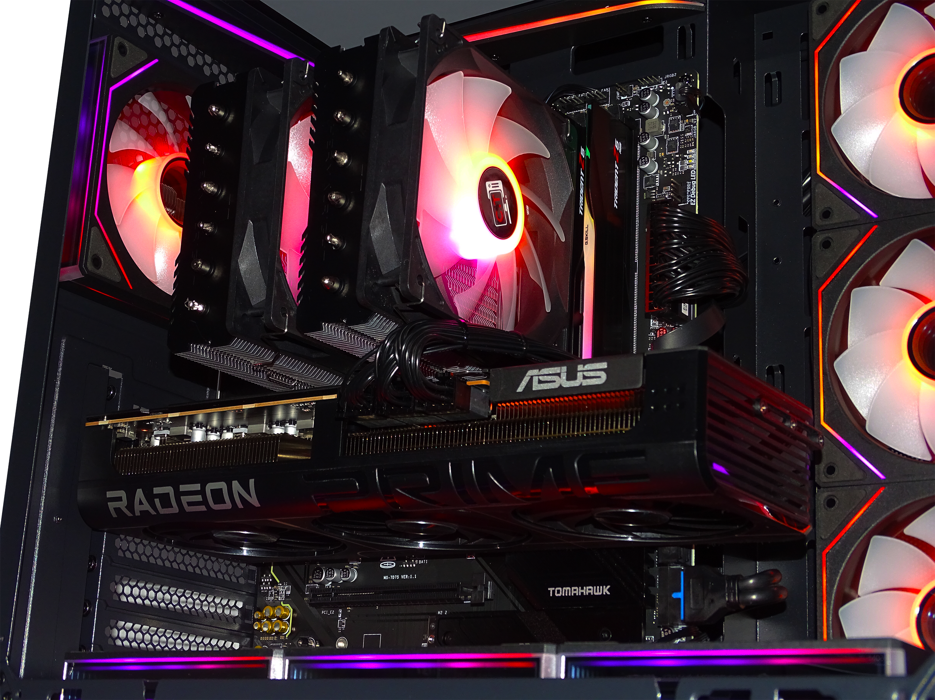 AVALANCHE Gaming PC