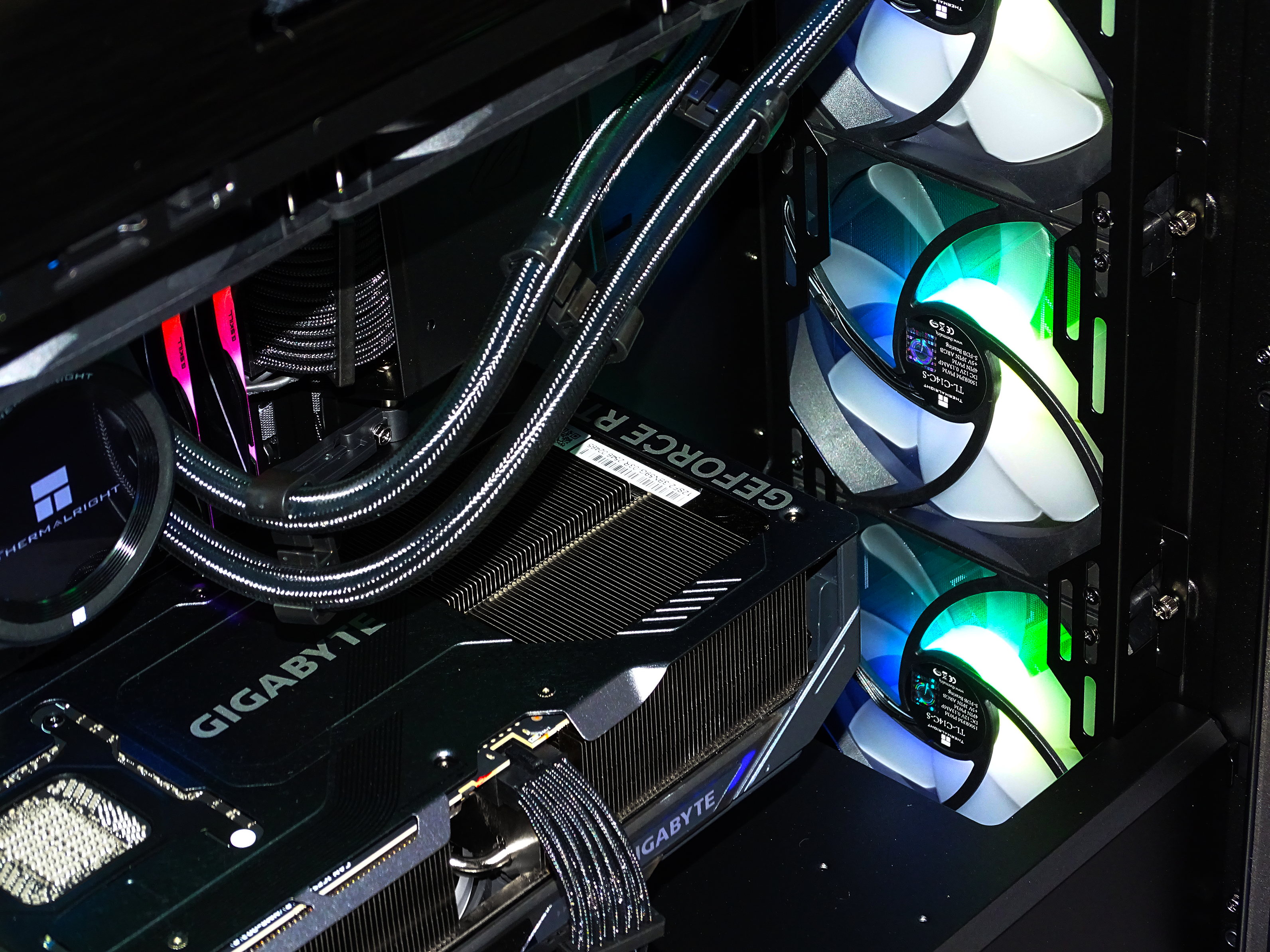 HELIOS Gaming PC