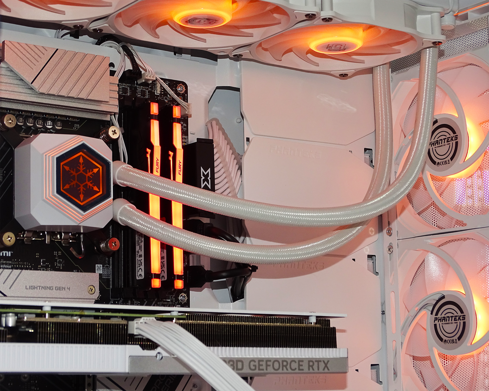 Eclipse Computer ECLIPSE Gaming PC - RTX 5070Ti + i9 14900K + 128GB DDR5 + 4TB NVMe